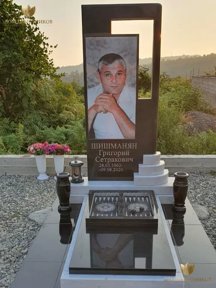 Элитный памятник Небеса